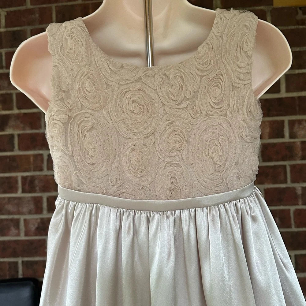 Kid’s Dream Occasion/Flower Girl Champagne Satin Rosette Bodice Dress ~ Kid 9-10